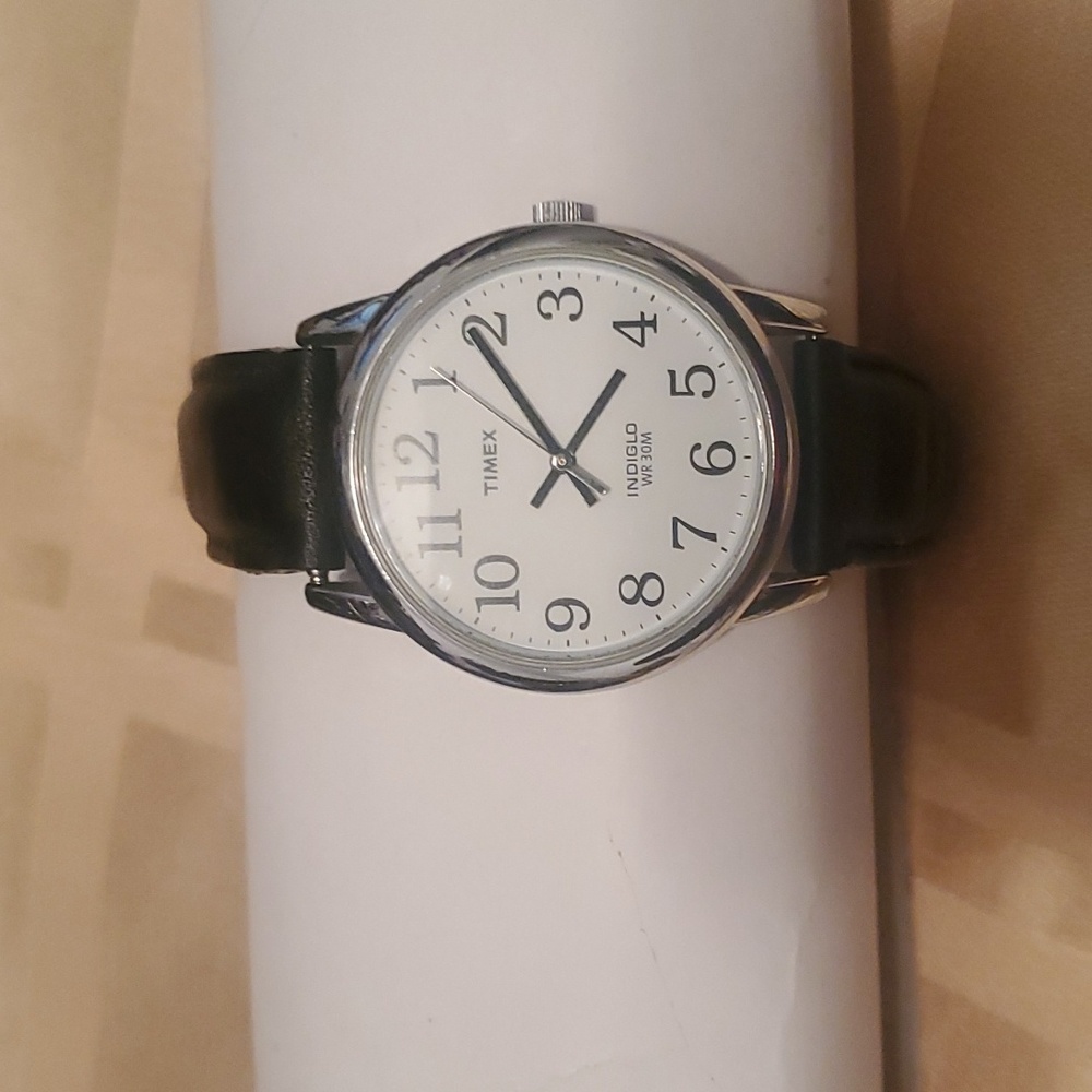 🌟Timex Men's Indiglo WR 30M Watch